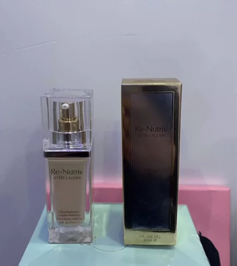 雅诗兰黛新款白金奢宠臻采粉底液30ml ，...