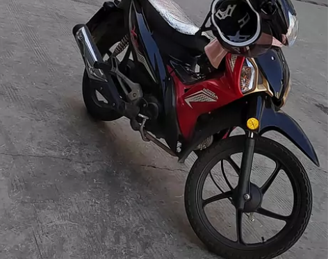 五羊本田凯影125c湾梁自家用车一直闲着转...