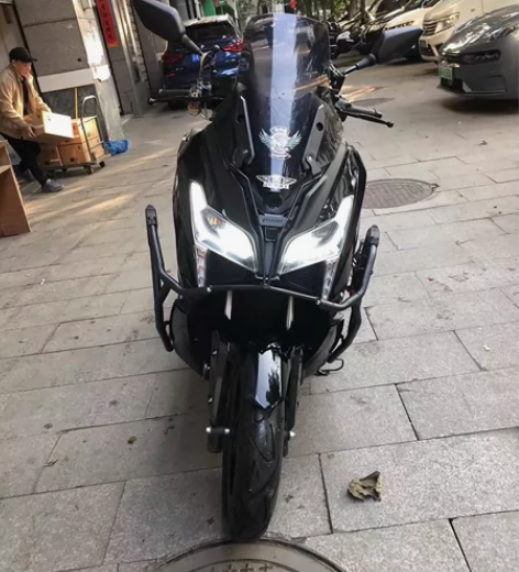 隆鑫-无极sr150gt、 23年4月上牌...