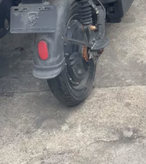 闲置二手电动车，过年前放到现在没动过一直吃...