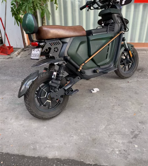 因有事回老家发展，出小牛电动车，买的新车加...