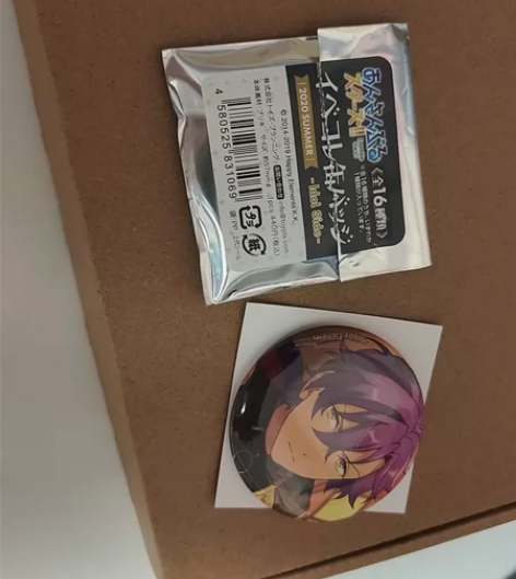 出偶像梦幻祭盲抽吧唧确认款 感兴趣的话点“...