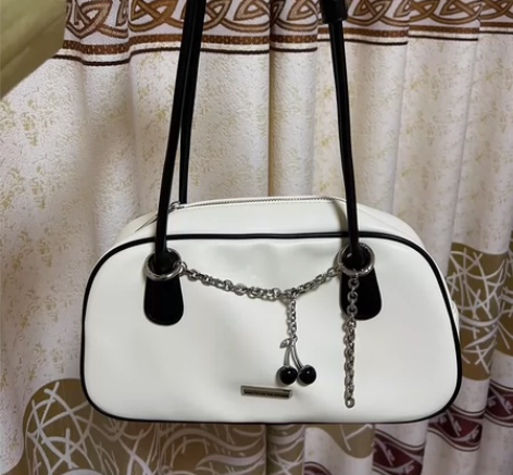 TOUTOU 小众设计保龄球腋下包 百搭大...