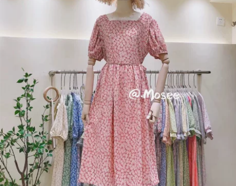 ?方领田园风小碎花连衣裙2022夏季新款女...
