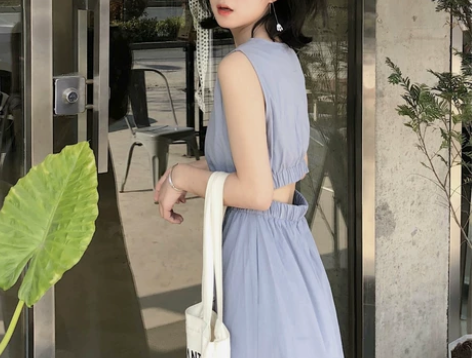 [转卖]雾霾蓝连衣裙女收腰显瘦chic冷淡...