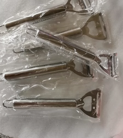 摆地摊剩下5把多功能削皮器 水果削皮神器 ...