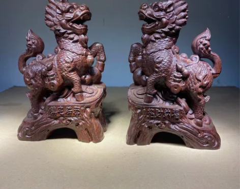 ?沉香木雕麒麟一对摆件招财纳福飞天麒麟家居...