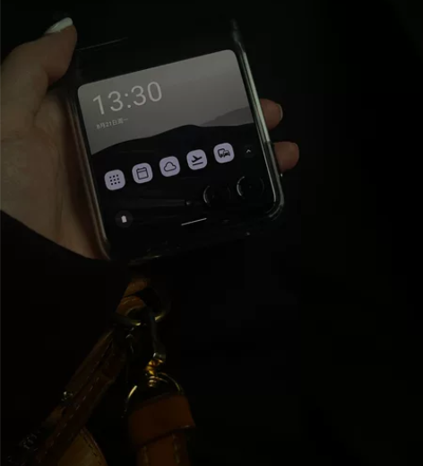 摩托罗拉折叠手机 摩托罗拉 moto ra...