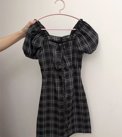 D家学院风格子裙真的很乖 没穿过，材质西装...