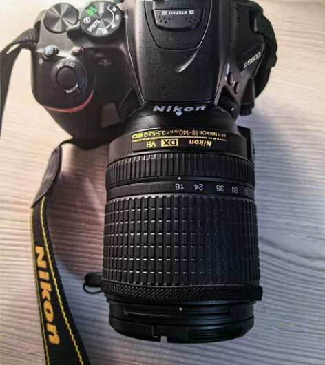 尼康半画幅单反   D5600 +15-1...