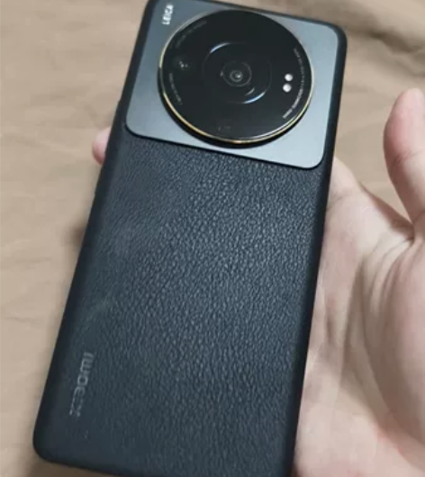 出自用小米12s ultra顶配版本12+...