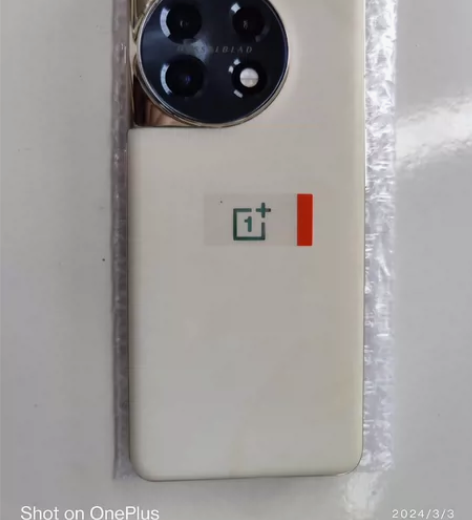 ?一加11，16+256g，黑色，国行5g...