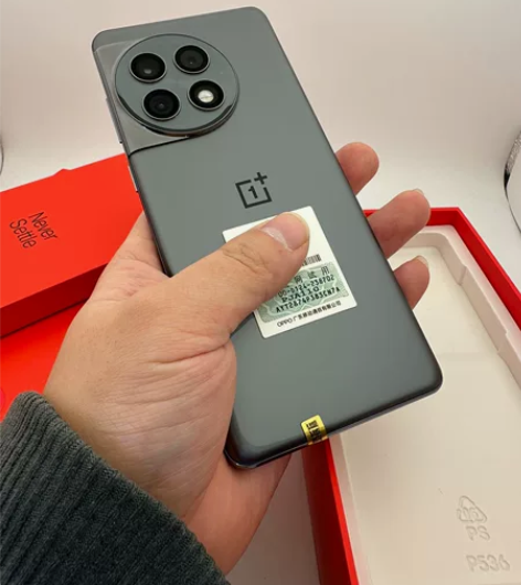 一加ace2pro，24+1t，黑色，国行...