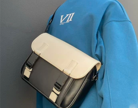 男士邮差包小众剑桥包通勤斜挎包商务单肩背包...