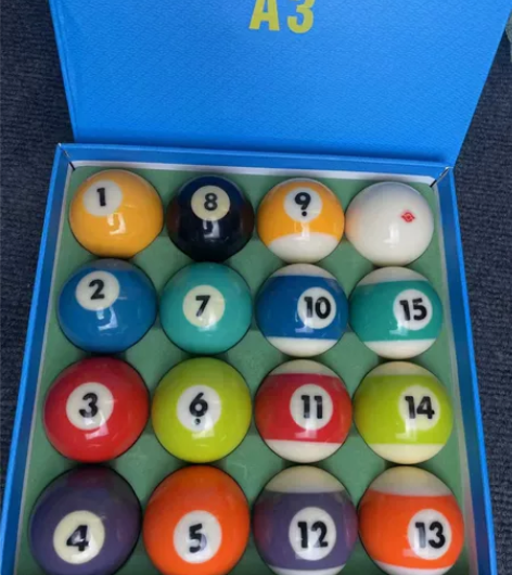 朋友台球室倒闭，仓库留下少量备用全新未拆封...