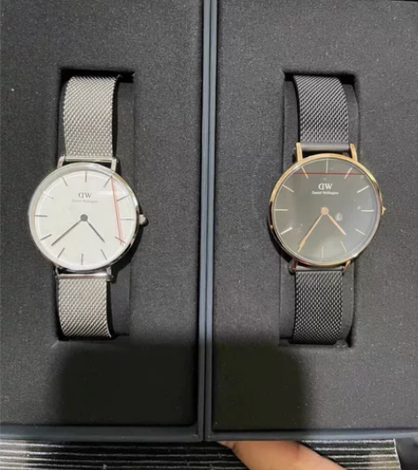 DW手表情侣手表 吊牌 质保卡 专柜礼盒 ...