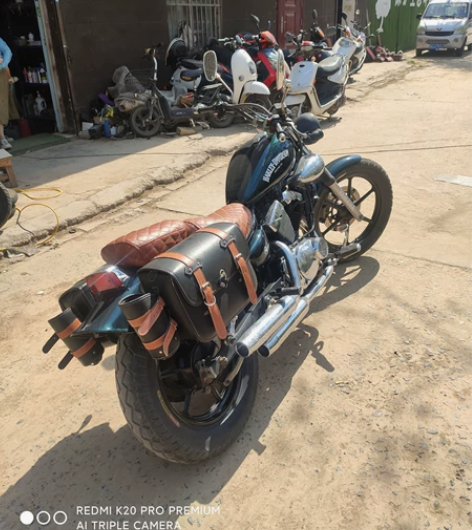 雅马哈天王250，刚刚做的金属漆，改了一个...