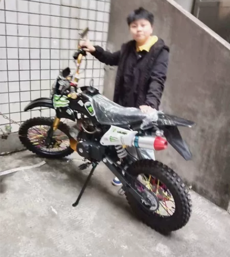 越野摩托车 感兴趣的话点“我想要”和我私聊...