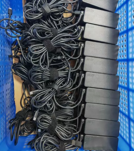 联想原装充电器type-c45瓦，65瓦，...