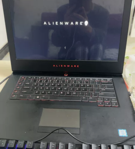 外星人15r3出了！换台式机！ 感兴趣的话...