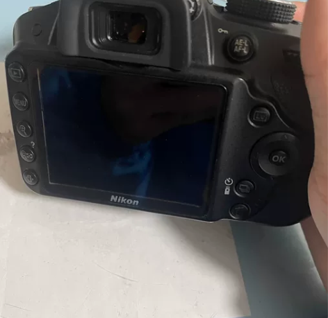 尼康d3200,2400w像素,带无磕碰带...