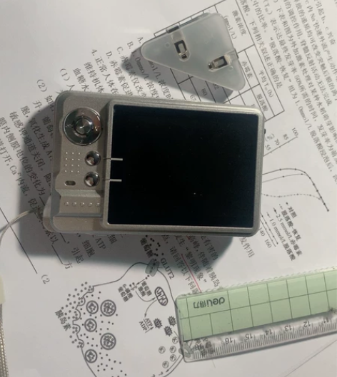 YZZCAM K09 普通数码相机 本人急...