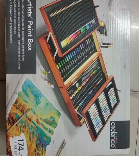 画画套装绘画工具，174款，有彩铅，油画棒...