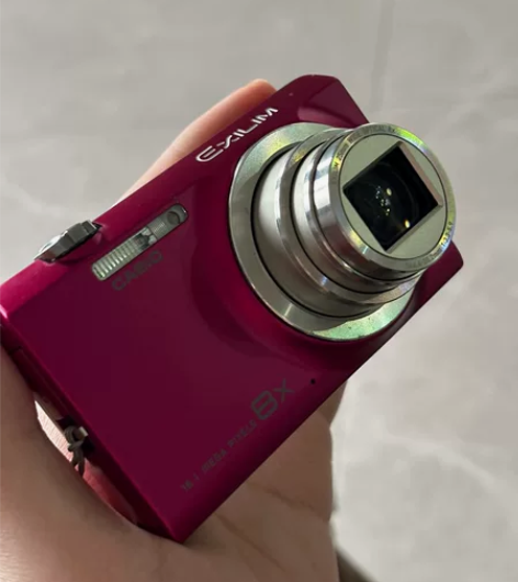 随心出玫红色卡西欧z3000 可触屏ccd...