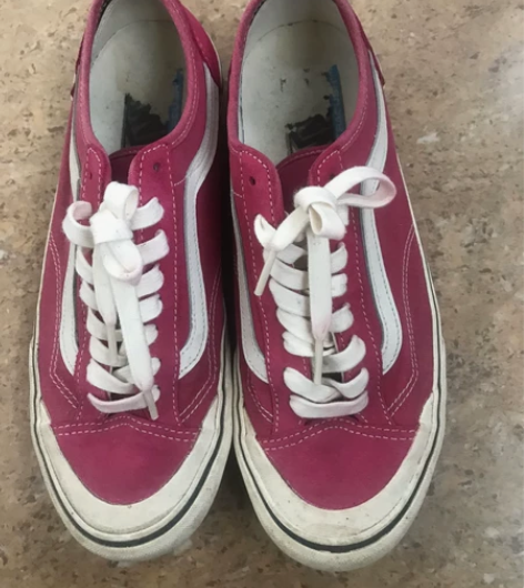 vans休闲帆布鞋 感兴趣的话点“我想要”...