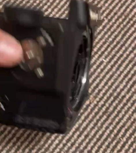 玛米亚645super 故障机 如图,通电...