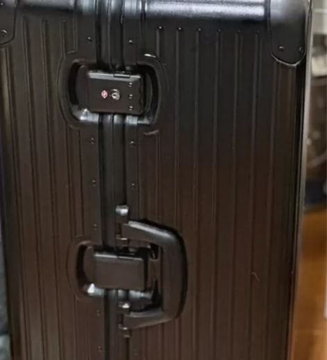 ?爱麦士超轻拉杆箱万向轮可扩展拉链行李箱大...