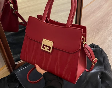 ?婚包包包女2024新款高级感时尚手提包红...