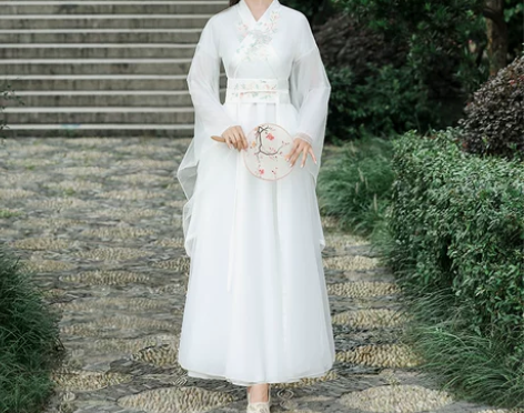 白色汉服女飘逸超仙气原创冬款小个子改良版连...