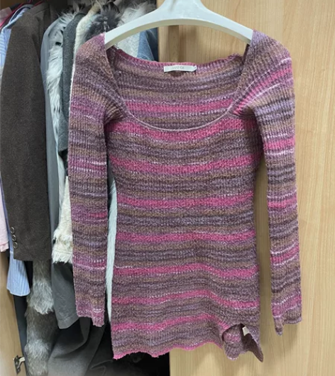 【罗哥】紫罗兰芭比修身连衣裙 s码[托腮]...