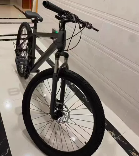 现在车子的状态属于闲置在家，当时我生日我哥...