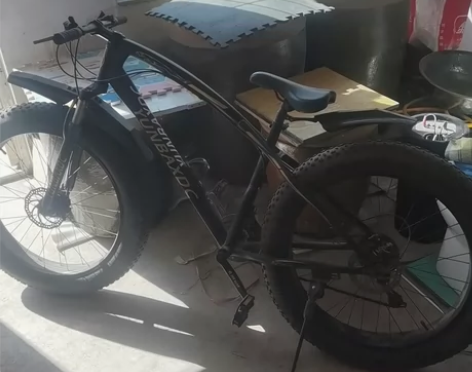 韵霸牌：变速：山地自行车：7一8成新：24...