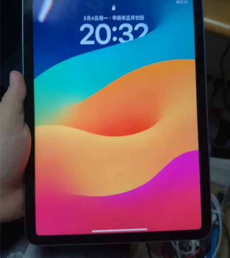 ipad air5，64g紫色 国行过保，...