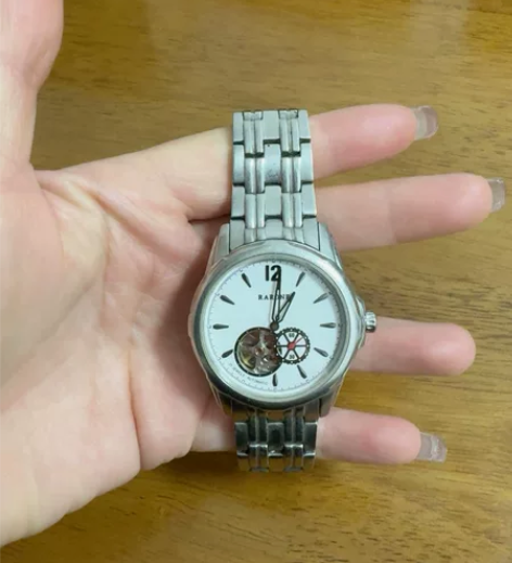 雷诺机械男表，因家中闲置太多手表，便宜出售...