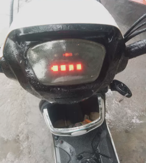 转让二手电动车  续航25公里  各功能正...