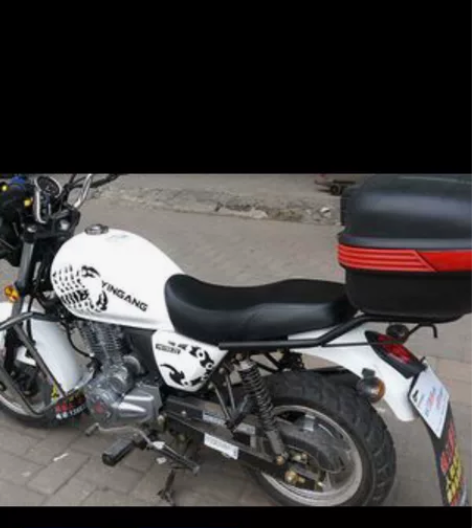 银钢小怪兽。车图片跟下方图片一样。有大绿本...