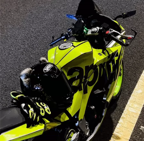 卖车咯 卖车找老公 20年阿普利亚gpr1...