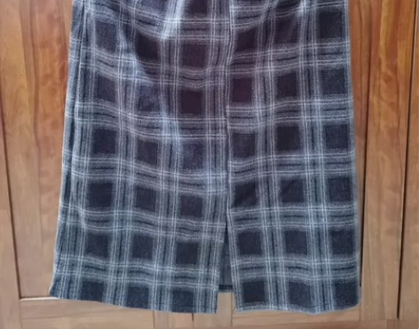 毛呢格子高腰毛呢半身裙女2022秋冬新款宽...