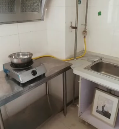 红日抽油烟机，95元，地址，艺术中心地铁站...