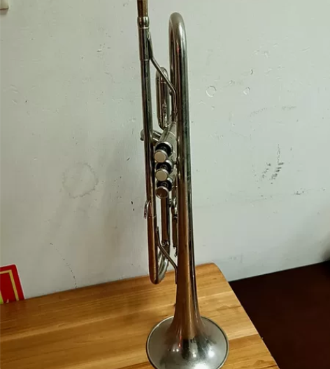小号，美国Key正品镀银小号乐器，品相如图...