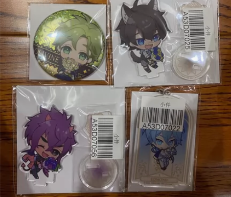 【出】新世界狂欢 花赏 立牌 吧唧 挂件 ...