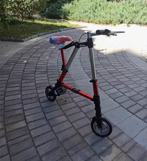 10寸轻便自行车脚踏折叠单车 感兴趣的话点...