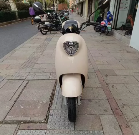 杭州同城转手新国标二手电瓶车，车子带黄牌正...