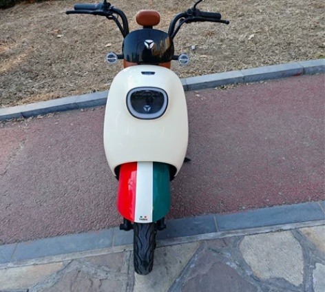 雅迪冠能DQ6电动车，48V24A锂电池，...