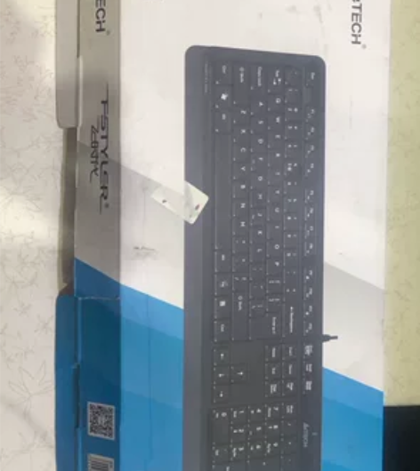 全新仅拆封 双飞燕FK10有线键盘超薄静音...