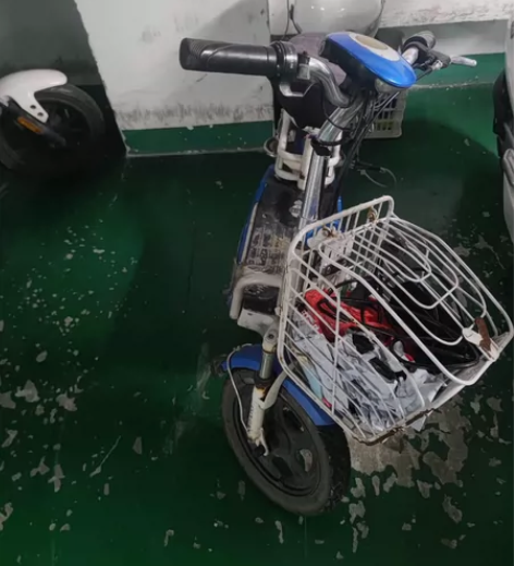绿源电车，duolaA梦的 感兴趣的话点“...